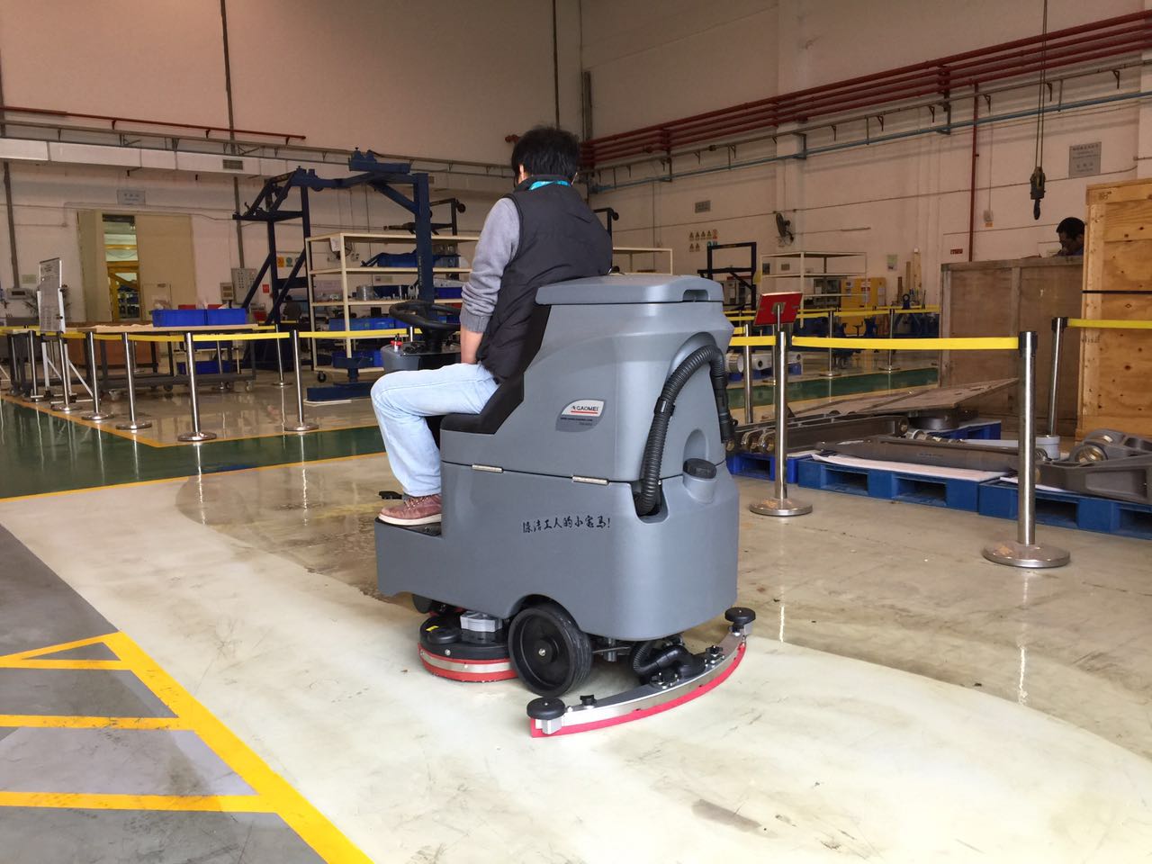 地面洗地機有哪些種類？