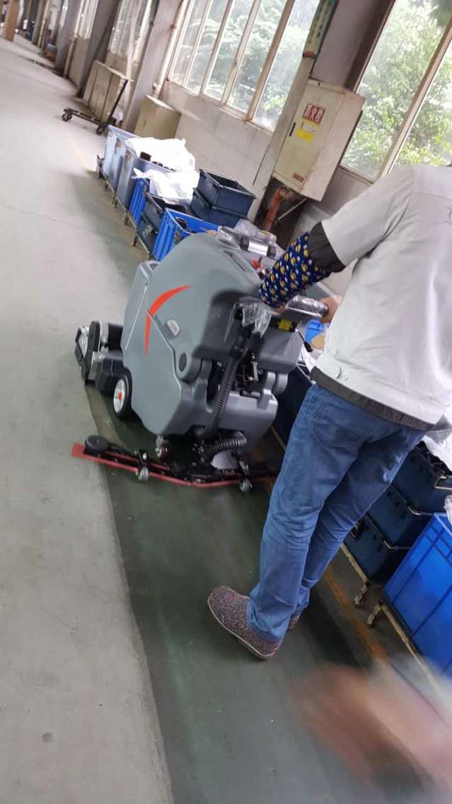 地面洗地機如何選購？